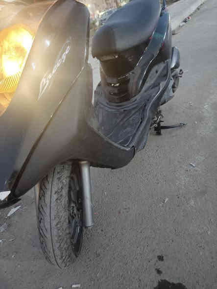 بريز 140 مكينه رمبه وكفر ختم اصلي دراجه جاهزه كلهه من طول للطول *********** مكاني بغداد مدينة الصدر سعر 650 بيهه مجال للشراي شلعتهه تخبل
