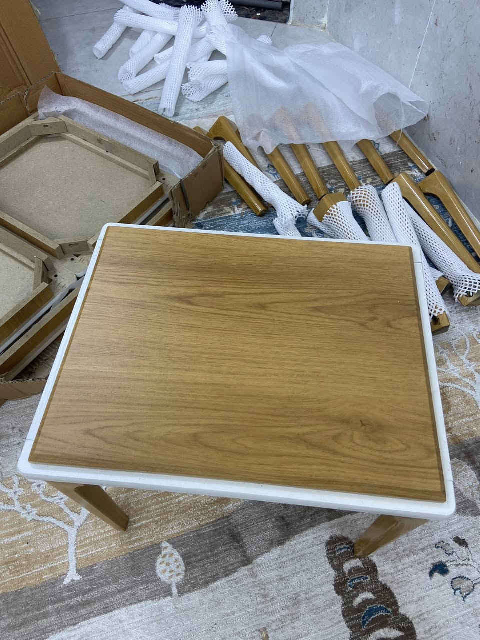 طبله كبيره وياه أربعه صغار بعده جديده ما مشدوده اني شديت قطعه وحده للتوضيح  السعر ارخص من السوك وسئلو عليه وشوفو 175
توصيل موجود داخل السماوه فقط


**إذا كنت صاحب هذا الإعلان وتريد حذفه لأي سبب، رجاءا أرسل رسالة إلى الدعم الفني**