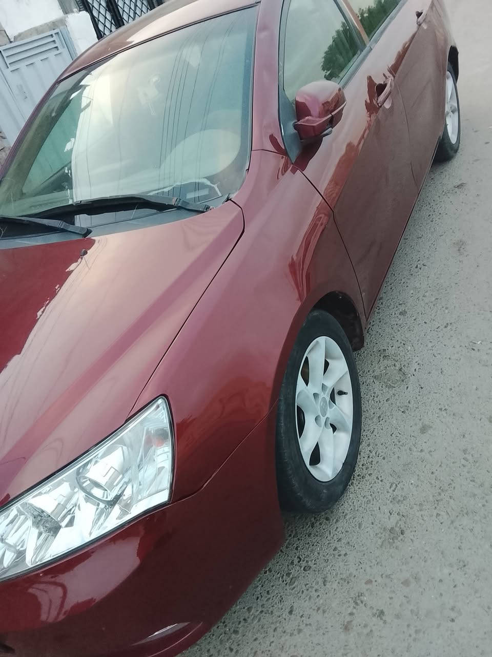 جيلي امكراند موديل 13 C7 رقم بغداد تحويل مباشر مصبوغة عام اثر جراد وبيها جامرلغ جهة السايق مبدل والباب الخلفي تخم تايرات صدر دوشمه جام كهربائي اشاير بالمري فتحه سلايد روف مكينه تبخر مكينه بلادي ممحورة الكير جديد طبيعي مكاني بغداد السعر 40 وترهم مراوس بخصوصي وهذا رقمي *********** وتحياتي للجميع.
