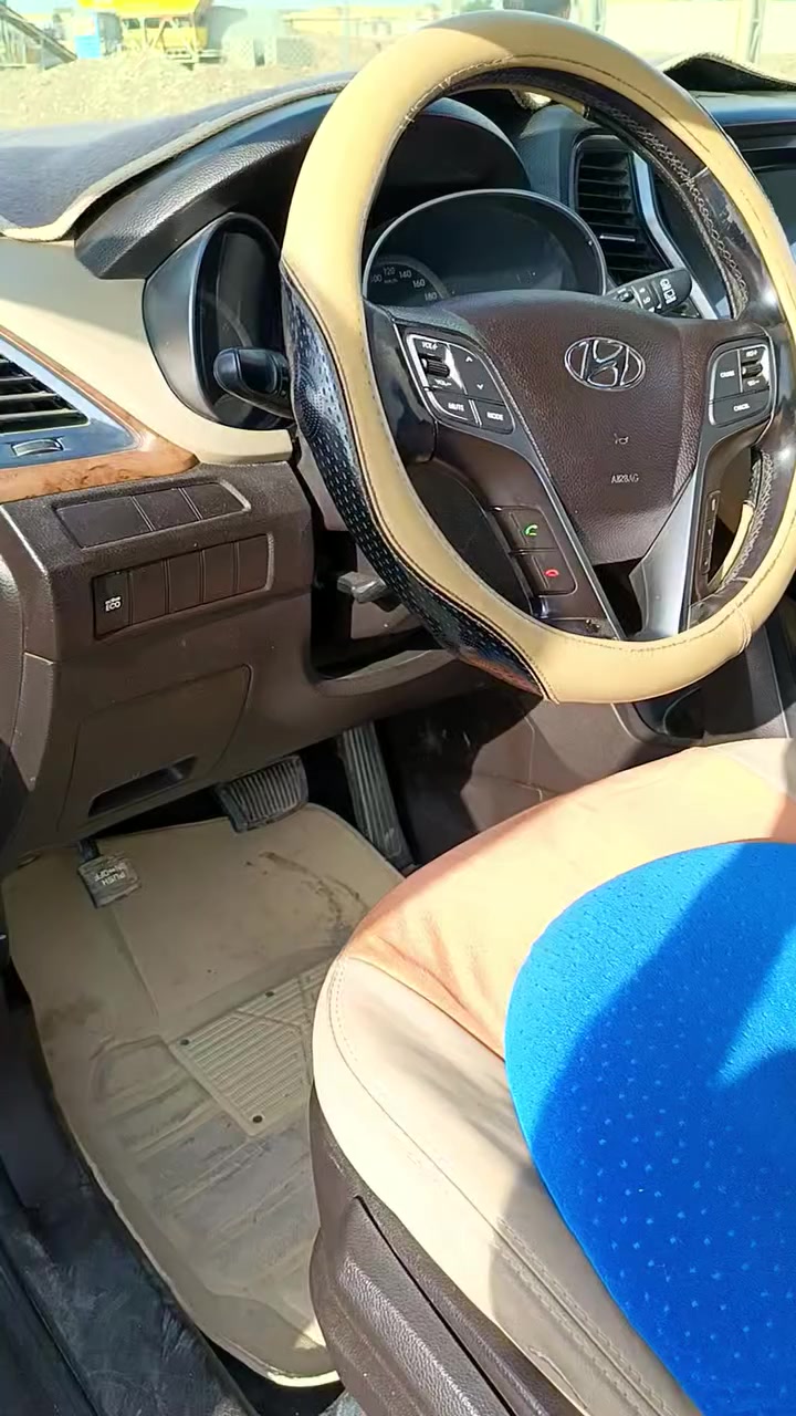 ستنافي 2014خليجي محرك 2400دوش سبعه راكب باقي لتفاصيل موجوده بالفيديو   لسعر 153 مكان لسياره ناصريه ***********
