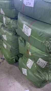 ‏سلام عليكم شباب وصول حاوية أحذية رجالي ￼ القياس 39 45 يحتوي الكرتون ع...