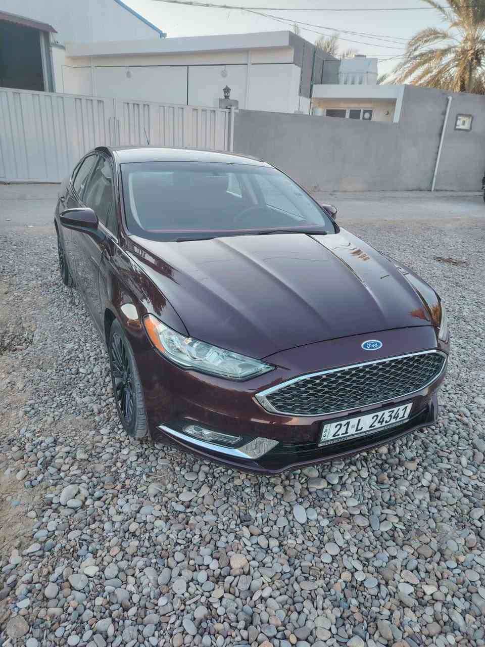 سيارة فورد فيوجن موديل ٢٠١٧ محرك ٢٥٠٠ المرغوب بدون توربو كير موس بصمة شاشة عطلات بدون ايرباك تبريد وتدفئة خير من الله شاشة كبيرة ارضيه جلد باتري قبل شهر ماخذه جديد تخم تاير نظيف جدا" ماشية ٨٥ ميل بأسمي سنوية لغاية ٢٩ رقم شمالي دولي حادثها موجود بالصور فقط الجاملغ وباب السائق صبغ افحص واشتري هذا رقمي *********** السعر ١٢٨
