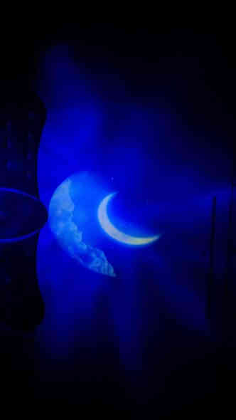 ✨ حوّل غرفتك إلى مجرة كاملة! مع الروبورت✨
خليك تعيش أجواء هدوء واسترخاء مع إنارة المجرة اللي تملأ المكان ألوان راقية ونجمات تتغيّر بكل سلاسة 🌌💜
مثالية لغرفة النوم، الاسترخاء، ألعاب البلايستيشن، أو حتى جلسات المزاج!

✔️ ألوان متعددة

✔️ تأثيرات سحاب + نجوم

✔️ هدوء نفسي وأجواء غير شكل

✔️ مناسبة لكل الأعمار

✔️ يحتوي على سبيكر بلوتوث

باقي الصور وفيديوهات التوضيحيه بالتعليق

📩 اطلبها الآن وخلي غرفتك عالم ثاني!

للحجز *********** واتساب

السعر :15 الف دينار 

توصيل داخل اربيل 3000 دينار 

باقي المحافظات 5000 أربيل
