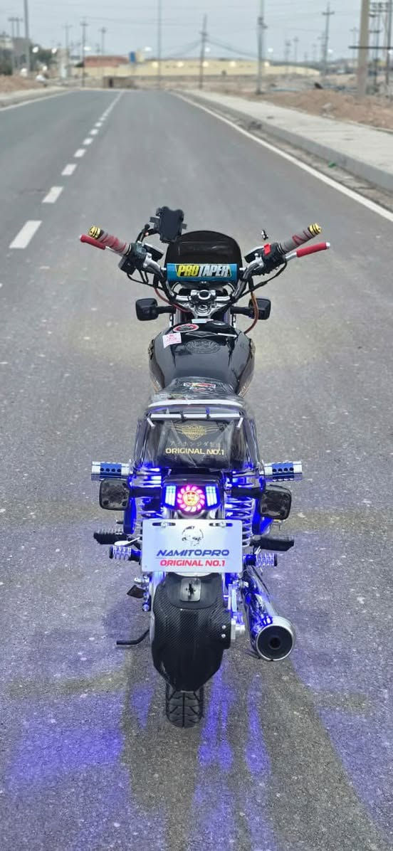 السلام عليكم شباب دراجه للبيع نضافه 100/100 اي نقص مابيها موديل 25 مكان جلولاء الاستفسار خاص أو رقم ***********
