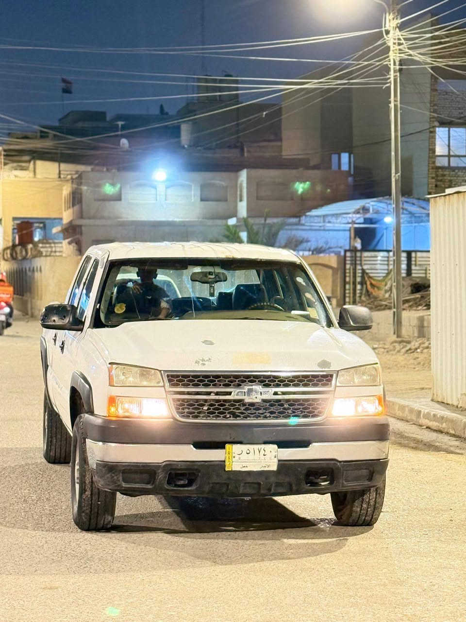 سلفرادو 2005 اصولي رقم انبار راعيها بصره والسياره هم بالبصره شرط التحويل بدون وكاله مكينه 5300 كير 1000 حداديه جاهزه تايرات نص عمر مكينه بيها تنقيص كهربائيات كلها شغاله تبريد ثلج بدي شوف العين مكفوله من الظربه والصبغ 
بيع او مراوس 
السعر 80 وبيها مجال


**إذا كنت صاحب هذا الإعلان وتريد حذفه لأي سبب، رجاءا أرسل رسالة إلى الدعم الفني**