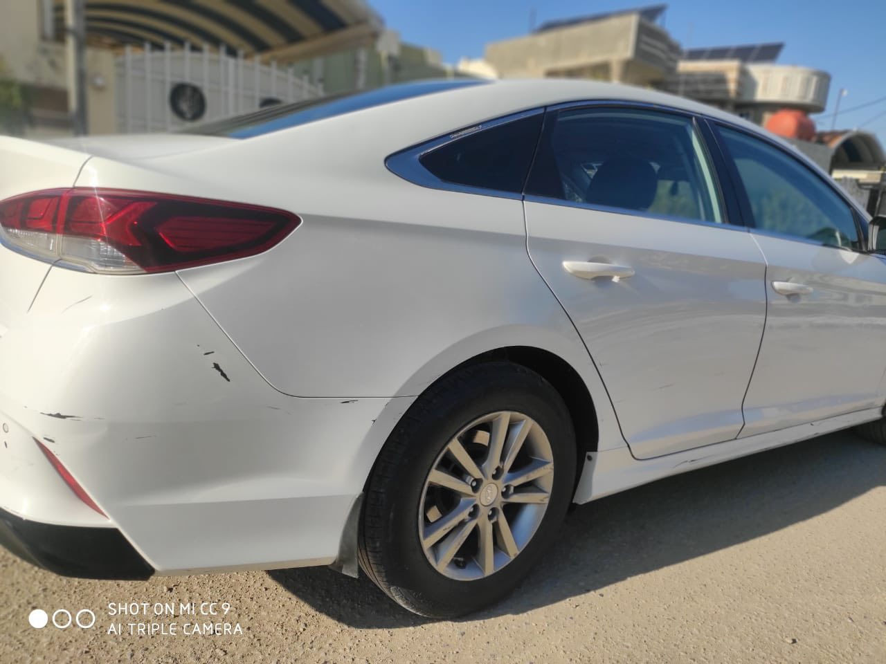 سوناتا 2022 كوري غاز بلاد  بيه صبغ بخشوم الجاملغات الاماميه  بدون فتح السعر 175 وبيه مجال
***********
