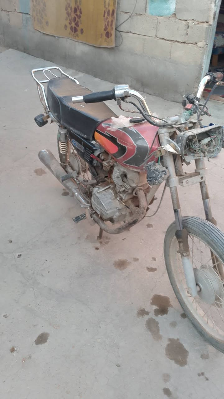 دراجه ارشا للبيع أوراق نقصها باتري ولايت شغاله السعر ٢٠٠الف العنوان مفرق السده مخبز بغداد


**إذا كنت صاحب هذا الإعلان وتريد حذفه لأي سبب، رجاءا أرسل رسالة إلى الدعم الفني**