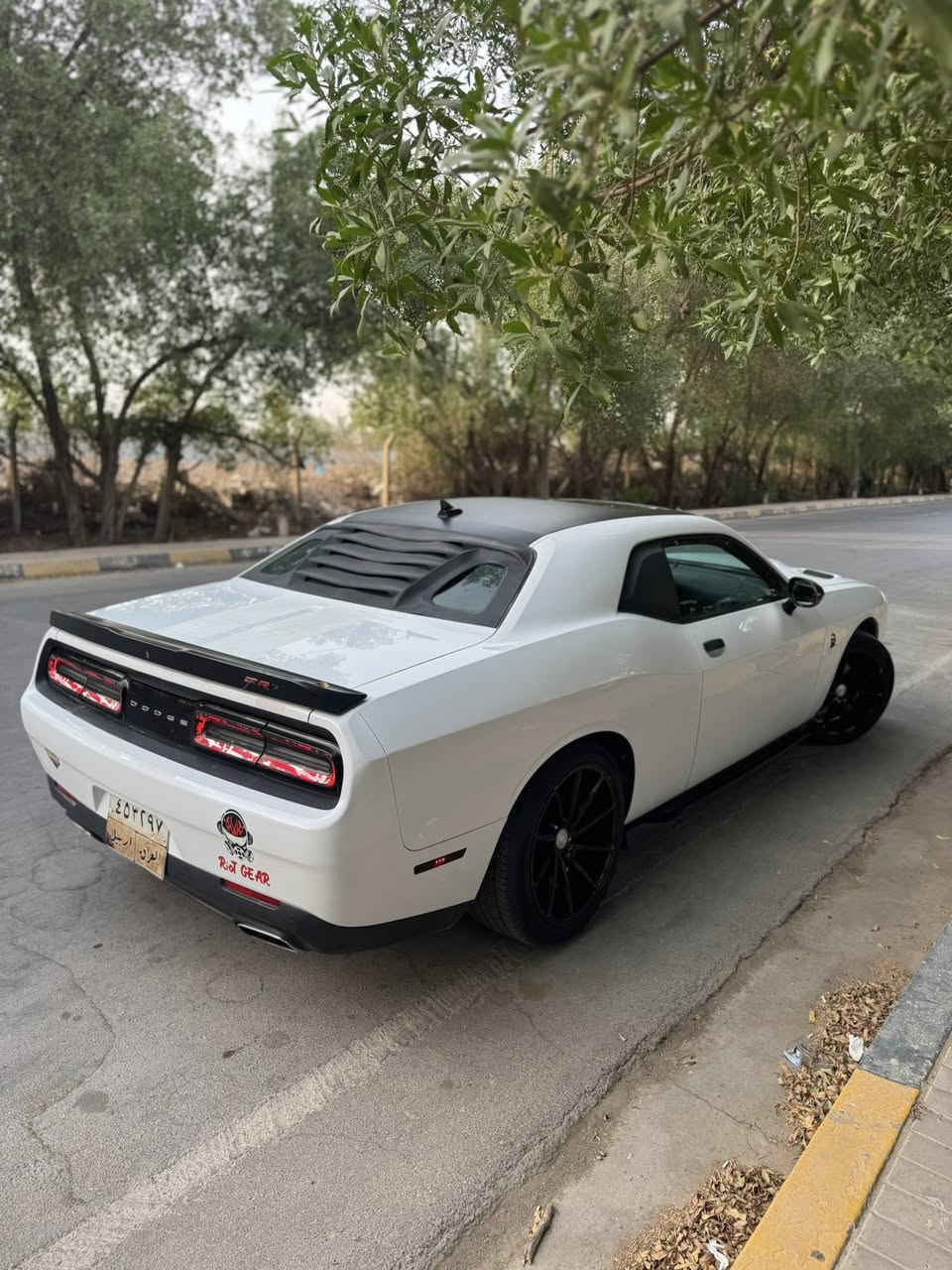 جالجر 2017 فول الفول
فتحة سلايد
جلد
شاشة كبيرة
ويل 20
...الخ
السياره جانيها من٢٠١٩ على ايد وحدة ومداريها السعر 125$  سعرها جداً مناسب
حادثها جاملغين وبنيد بس ما واصل للمحرك باقي بدي السيارة مكفول فقط حادث امريكا
واتساب ***********
سونار مرفق
