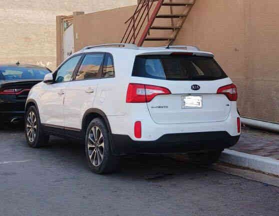 سلام عليكم
للبيع سورنتو 2014 خليجي مكفوله كفاله عامه محرك 6 سلندر 3500 

 ماشيه 174

رقم ذي قار تحويل ثاني يوم هزه وسنويه جدد 

فول مواصفات عدا الفتحه

 سبعه راكب ثلاث قطع تبريد دواخل عسلي+   + كشن كهرباء  لد خلفي + امامي  حساس خلفي+ امامي ويل كب كروم حجم 19 اشاير بالمري +مري شفط يدات نيكل  تحكم ستيرن كامره 

مكينه وكير وتبريد وحداديه كله كفاله شرط 

السعر 195 وبيها  مجال  للشراي رحمه والديكم لحد يكسر بحلال العالم تعجبك تجي تشلع عيوني وتاخذه 
الباقي بالتصال  

الشراي  يتصل 

الاتصال ***********
واتساب *********** 

مكان الناصريه
