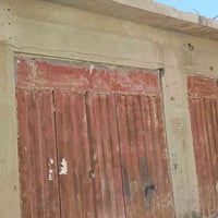 حي الزهور • ١٠٠م • ٣ محلات