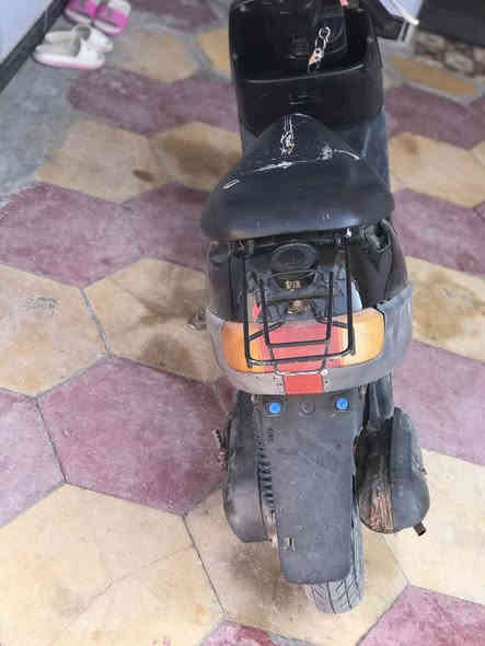 دراجه بطه للبيع جاهزه تايرات كشر حلو كهرباىيات شغاله فقط بيهه خنكه كابريتر وصخه مكاني الرميثه السعر 200وبي ومجال ***********
