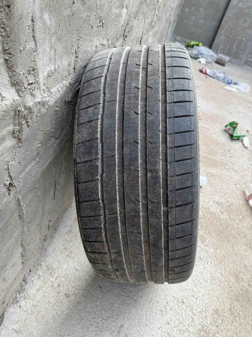 للبيع نص عمر *********** قيم وخذ
