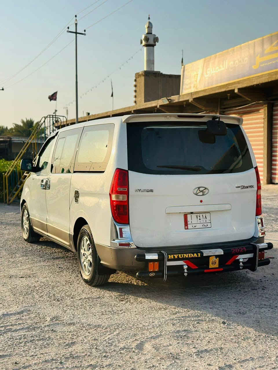 السلام عليكم ستاركس
مديل 2010 مفتوح محور مسكر 
مكينه 12 قبق اسود 
 كير ومكينا جدد شادهن حداديا جديده 
سياره جاهزه بيها بارد وصبغ شبر بل رباع الوره فقط
كفاله عامه من ضربه وضرر وعيب شرعي 
رقمها كربلاء ب اسمي
مداور ثاني يوم
السعر (160) وبيها مجال
للاستفسار اتصل 
***********
