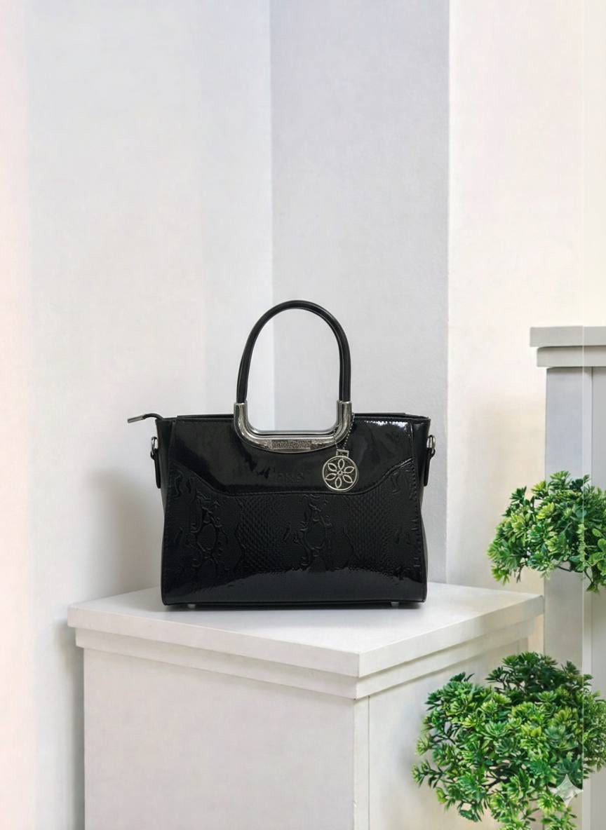 جنط نسائية اصليه جلد طري وبسعر مناسب السعر 10 ويوجد توصيل لجميع المحافظات ٣ الاف


**إذا كنت صاحب هذا الإعلان وتريد حذفه لأي سبب، رجاءا أرسل رسالة إلى الدعم الفني**