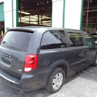 بسم الله الرحمن الرحيم مطلوب مراوس  عندي دوج كرفان موديل 12 رقم بغداد ...