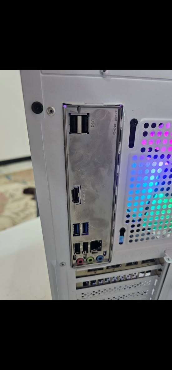 حاسبة كيمنك للبيع مستعجل ٧٠٠ الف قفل
كرت شاشه2060سوبر 
معالج i5 جيل 12
هاردين ss512
M.2 128للنضام
حاسبة كلش نضيفة


**إذا كنت صاحب هذا الإعلان وتريد حذفه لأي سبب، رجاءا أرسل رسالة إلى الدعم الفني**