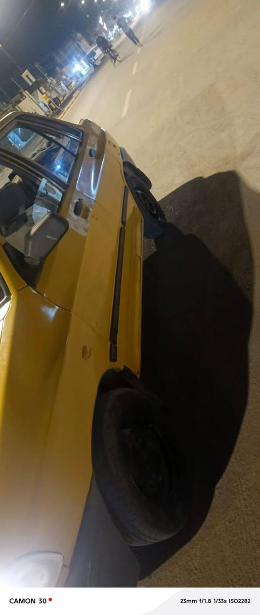 سايبا للبيع مديل 2011سنويه نافذه هيئه ع المشتري غرامه ما عليهاا 
كير مكفول  ((لمكينه بيها دخان)) تخم تاير جديد كهربائيات كلهاا شغاله راعيها موجود حداديه حلوه سعر 17  الشراي يتصل مكاني ميسان ورقمها ميسان 
***********
