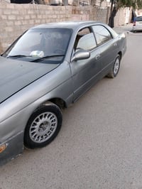 فضي • قديمة • صالحة للاستخدام اليومي