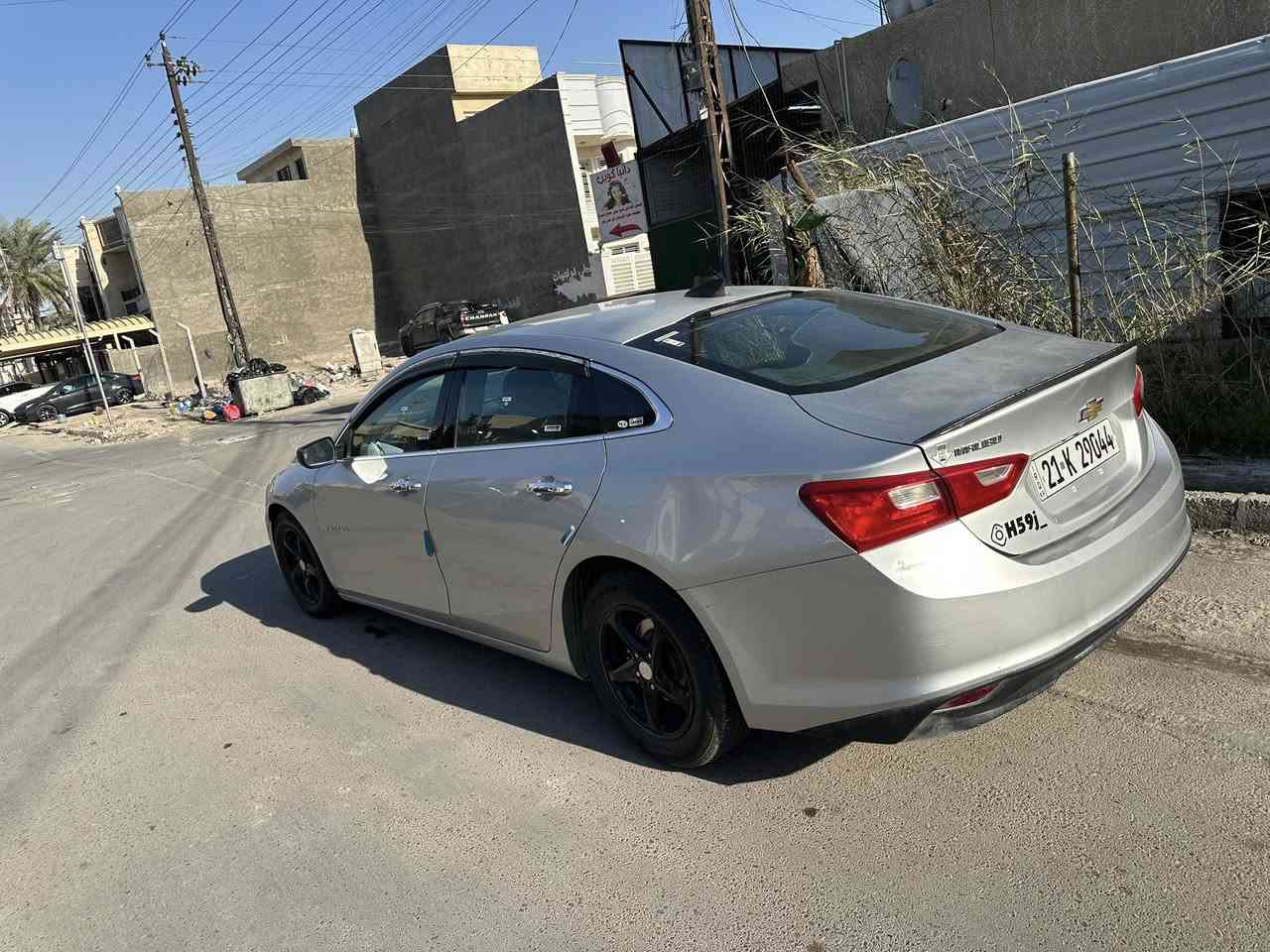 السلام عليكم 
شوفرليت ماليبو 
2017
موصفات عادية 
ضرره بس بنيد فقط 
سياره حلوه كعده ما تصرف عليه شي 
اريد أبيع او مراوس 
حتلو شي اغله منه ولفرق موجود 
سعر 95
***********
بي وتساب هم
