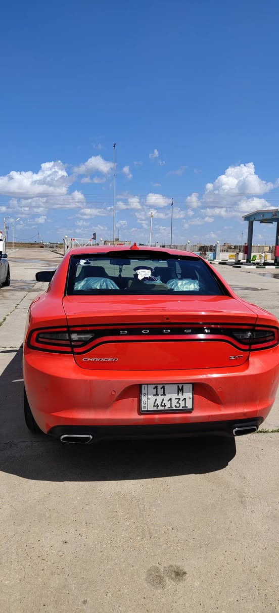 جارجر 2018 رقم بغداد بسمي وارد امريكي حادثه بنيد فقط بدون دواخل ماشيه95الف سياره جديده كير مكينه حداديه تخم تاير كله جديد مكان سياره مسيان *********** /***********/مكلف بلنشر
