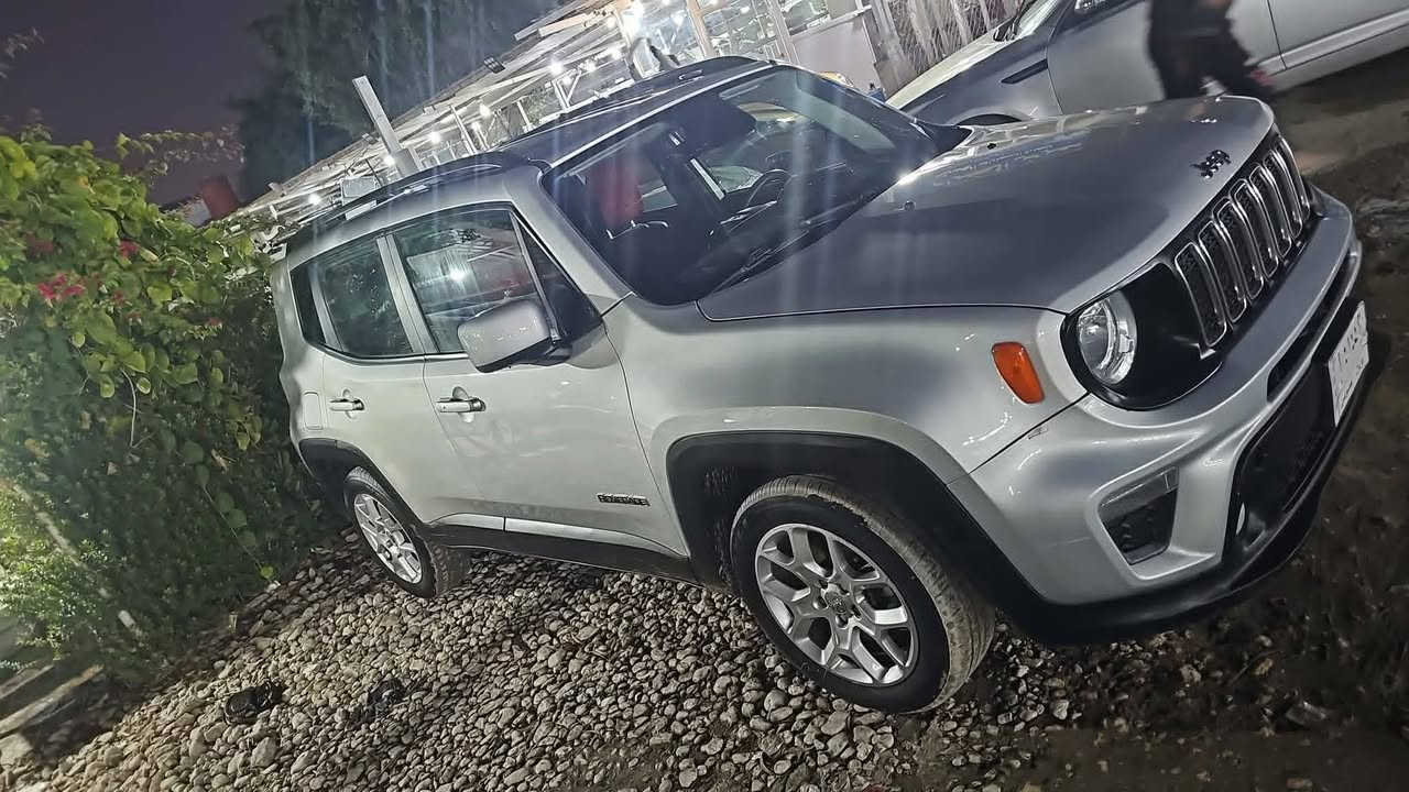 جيب رينجيد موديل ٢٠٢٠
مكينة ٢٤٠٠ 
ماشية ٨٥ الف .
المواصفات البقية معروفه. 
باسمي مكاني كربلاء. 
الاتصال او المراسلة واتساب 
***********
السعر ١٢٠ بيها مجال .
