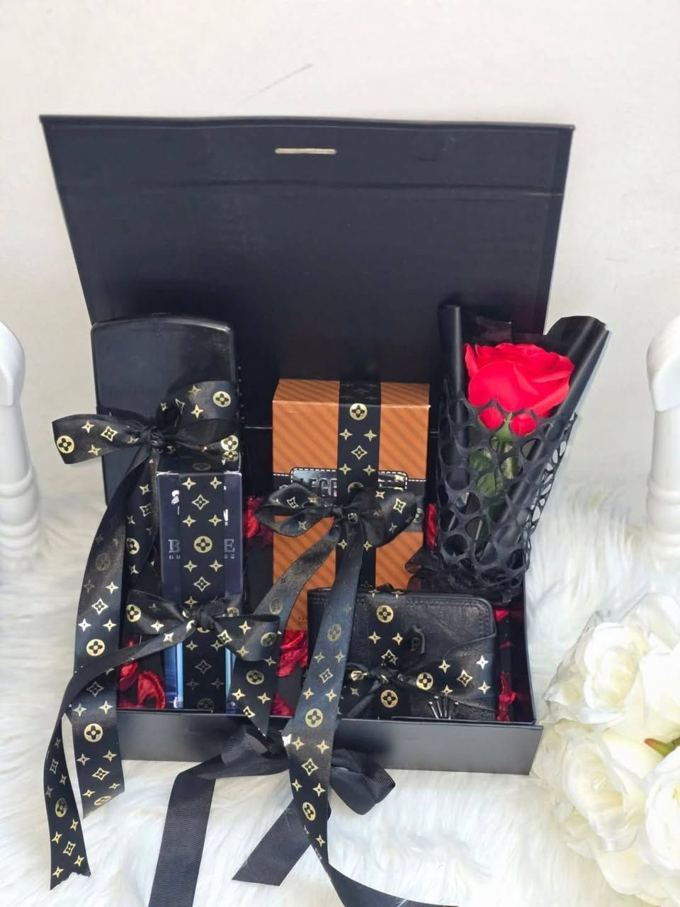 أناقة وفخامة بـ 25 ألف بس! 🖤
​بمناسبة عيد الحب، دللي من تحبين بـ البوكس الرجالي الملكي:
​تصميم فاخر: باللون الأسود الملكي مع ترتيب قمة في الذوق.
​جودة عالية: قطع مختارة بعناية لتدوم طويلاً.
​السعر: 25,000 الف  فقط.
​التوصيل: مجاني لفترة محدودة!


**إذا كنت صاحب هذا الإعلان وتريد حذفه لأي سبب، رجاءا أرسل رسالة إلى الدعم الفني**