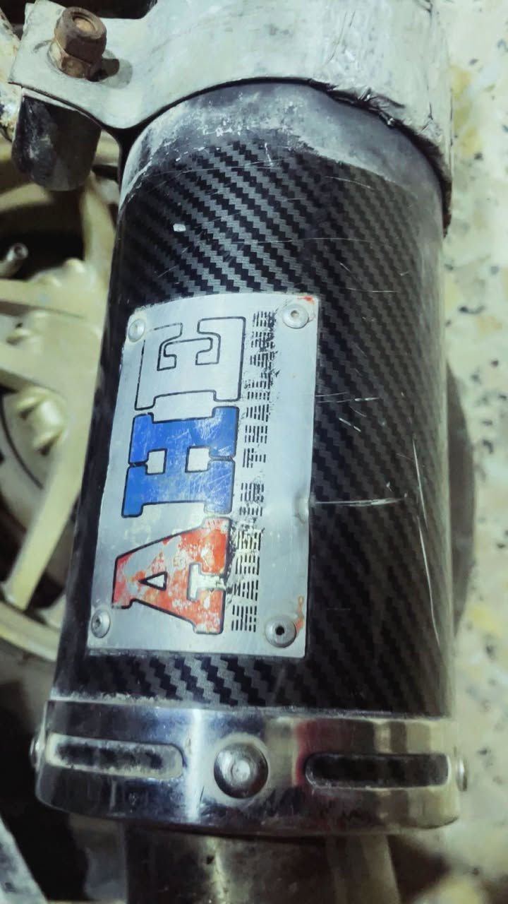 صالنصه AHE صوت  يخبل مال رياضي قيم واخذ متواجد على فيس رقم ***********
