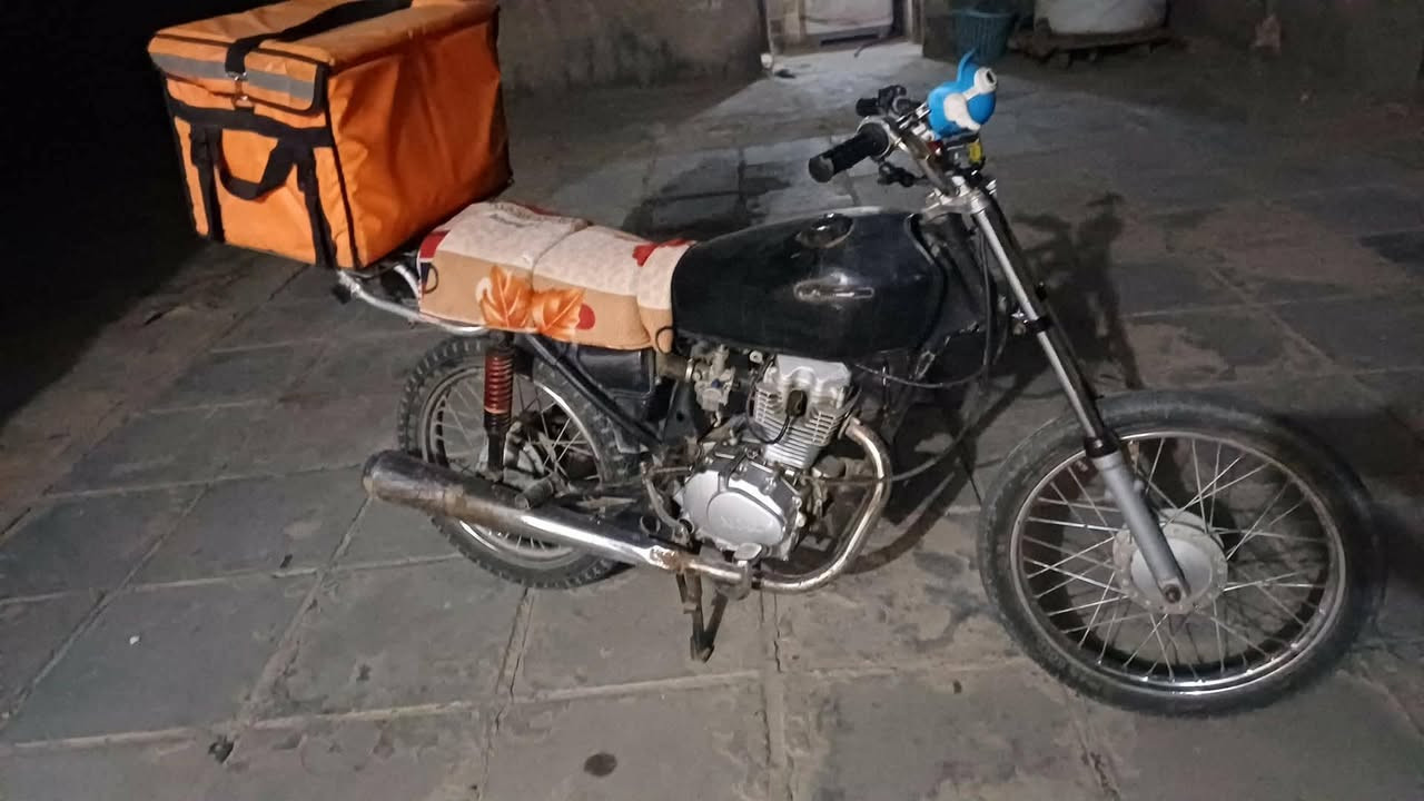 سلام عليكم
دراجه ارشا اوراق خمسه اوراق محرك مفتوح وبي عطل موضح بالفيديو سعر الدراجه375وبيها مجال مكاني ناصريه مركز مقابيل مصفى النفط موقع 22.   وهذا رقمي***********
