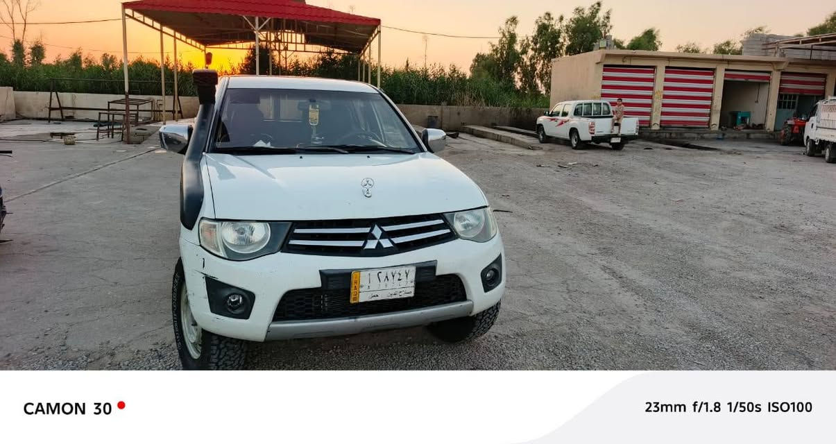 السلام عليكم
متسوبيشي L200 قذافي للبيع

الموديل 2011
اللون ابيض
رقم صلاح الدين الألماني مشروع وطني 
السيارة جاهزة من كلشي محرك جديد تبريد شغال تخم تاير 
السعر المطلوب 130 وبيها مجال بسيط
مكان السيارة ديالى أو كركوك 
***********
