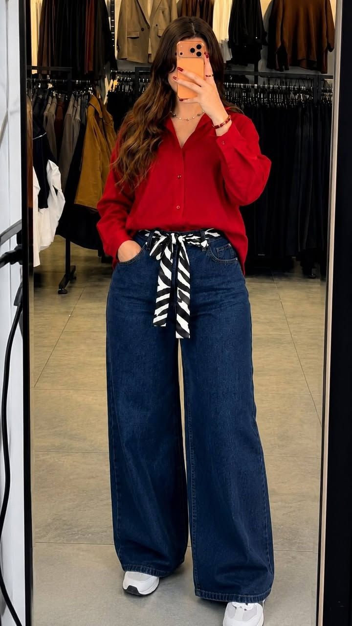 بنطلون بَكي ترند 2026 😍❤️

ستايل عصري بقصّة Baggy الواسعة المريحة، يمنحك إطلالة كاجوال أنيقة ومواكبة للموضة. 👖

✔️ قماش جينز تركي 🇹🇷🇹🇷 عالي الجودة، ناعم ومريح باللبس اليومي.
✔️ قصّة واسعة حديثة تعطي حرية بالحركة 💕
✔️ خصر مريح مع حزام قماش بدزاين أنيق يضيف لمسة عصرية.
✔️ سهل التنسيق مع القمصان، التيشيرتات والسبورتات 

القياسات / 38 / 40 / 42 / 44 / 46 / 48 / 
السعر 18  الف 
🚘 يوجد خدمة توصيل لجميع محافظات العراق 5 الاف


**إذا كنت صاحب هذا الإعلان وتريد حذفه لأي سبب، رجاءا أرسل رسالة إلى الدعم الفني**