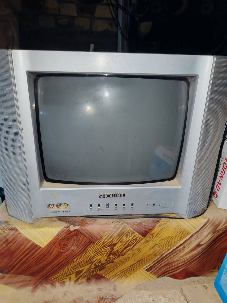 1- مكينه خياطه فراشه نضيفه و كامله شغاله مع الميز
سعر 75 وبيهه مجال

2- تلفزيون صغير نضيف و شغال بي فطر خفيف من وره بس ما مئثر سعره 10 الاف

مكاني كوت الخاجيه
***********
