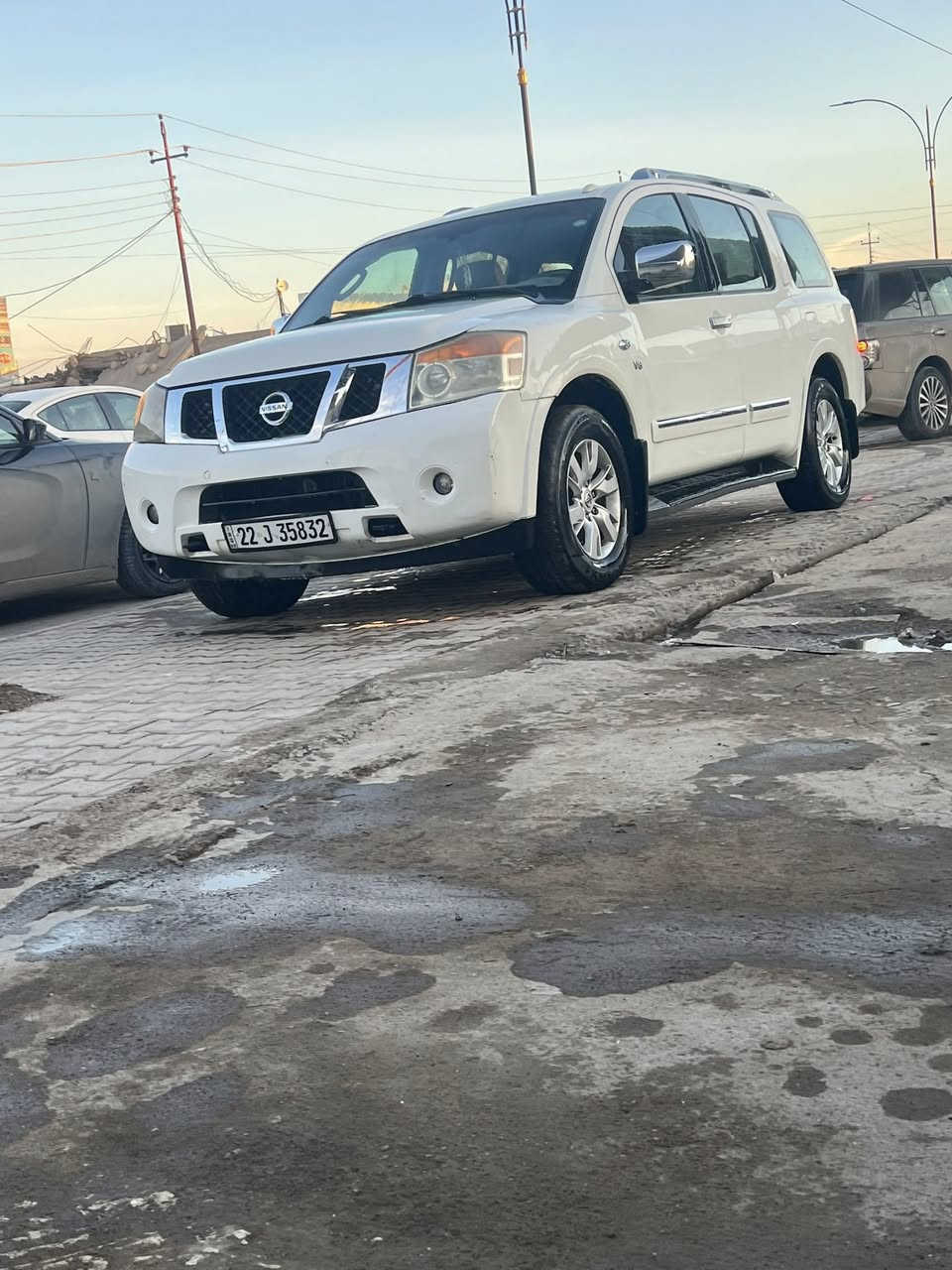السلام عليكم
نيسان ارمادا ٢٠١١  فئة SL

محرك 8 سلندر ٥.٦ 

سبعه راكب كشانه جلد بصمة تشغيل وبصمتين باب 

كشن كهربائي سستم مسجل BOSS ١١ سماعة

رقم أربيل الجديد سنوية بسمي لل ٢٨ 

ضررها بونيد مبدل بلادي بامريكا اثر حالوب 

جاملغ امامي تعديل بارد شبرين وصبغ اثر ضربة حايط 

سيارة ماشية ١٠٢ ألف ميل كير ومحرك مامفتوح شرط 

رايدها ب ١١٥ وبيها مجال مكاني بالشركاط

***********
