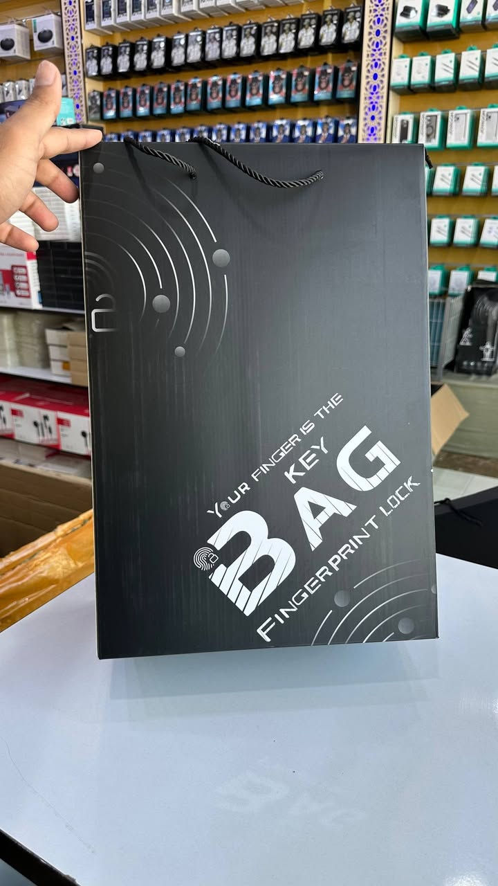 الفخامة وصلت 😍
حقيبة ظهر جلد مع بصمة 

مع منافذ للشحن تايب سي 

متوفر توصيل لكل العراق 🇮🇶


**إذا كنت صاحب هذا الإعلان وتريد حذفه لأي سبب، رجاءا أرسل رسالة إلى الدعم الفني**