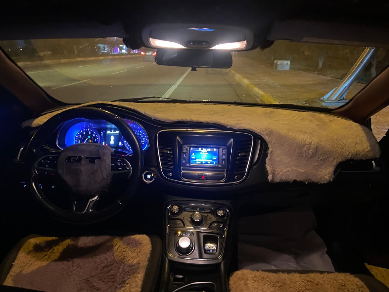 C200
صبغ عام جمالية اثر جراد
ضربة جاكوج ما بي
داخله العراق كلين
* كير محرك كبس جديد ٢٤٠٠ مرغوب
* كير ماوس
* كاميرا
* تحكم ستيرن
* بريك اوتو
* مرايا كهرباء
* كوشن كهرباء
* كيج الكتروني
* تحديد السرعة
* شاشة لمس
* بصمة
* ويل S

تحويل و كالة نفس اليوم
عليها غرامات ٢٠٠ $ ينزل من سعر 

بيع لو مراوس شمالي
مكان اربيل
*********** واتساب
