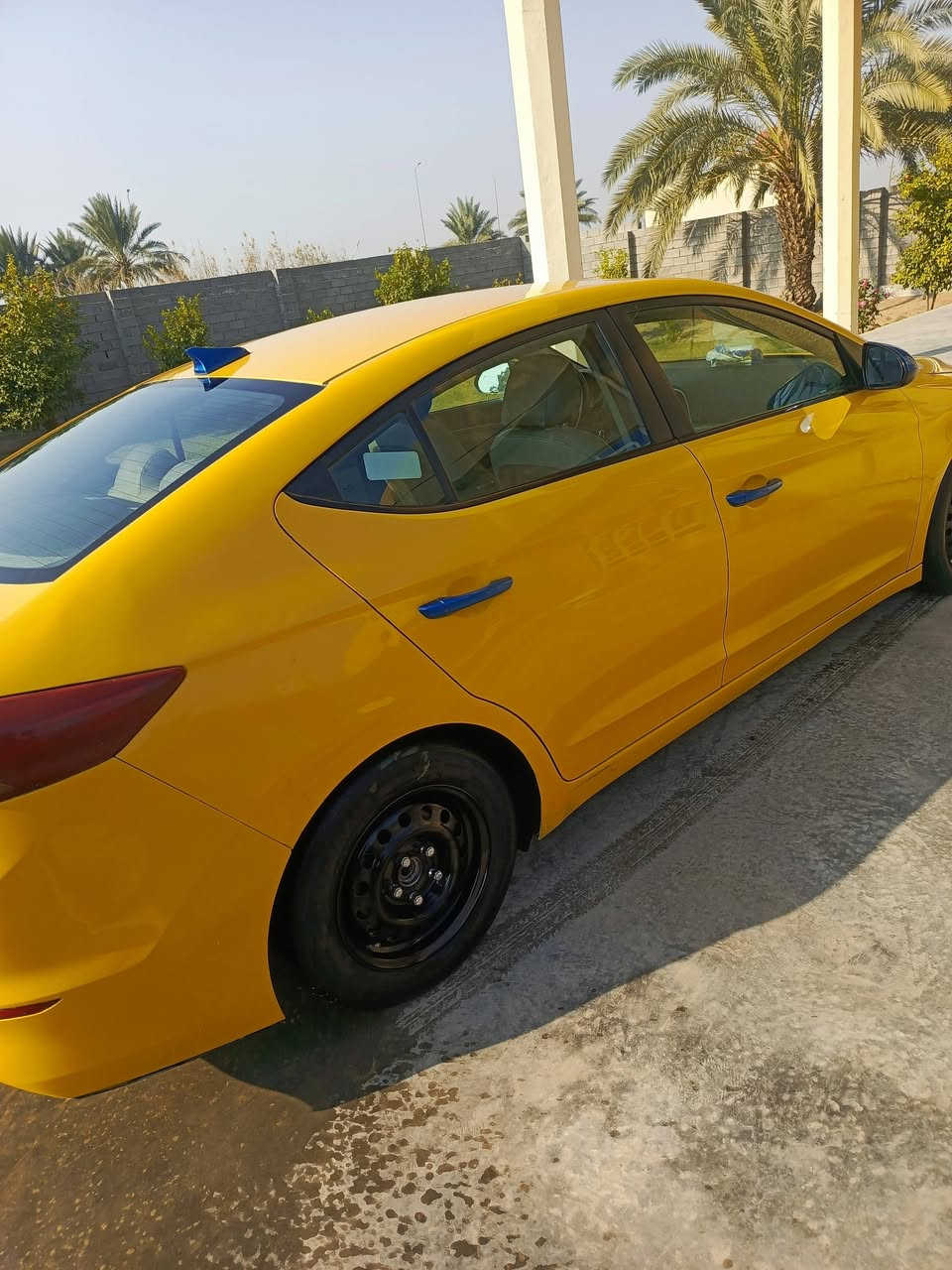 سلام عليكم النترا 2018 حادثها موضح بلصور فقط قبق الصندوك متبدل وهنا بلعراق باب السايق نفسه مصلح السعر 130 وبيها مجال محرك بي تنقيص قليل تبريد شغال تحويل ثاني يوم باسمي المكان بغداد ابراهيم ابن علي فوك الشعله رقم الهاتف‏‪***********‬‏
