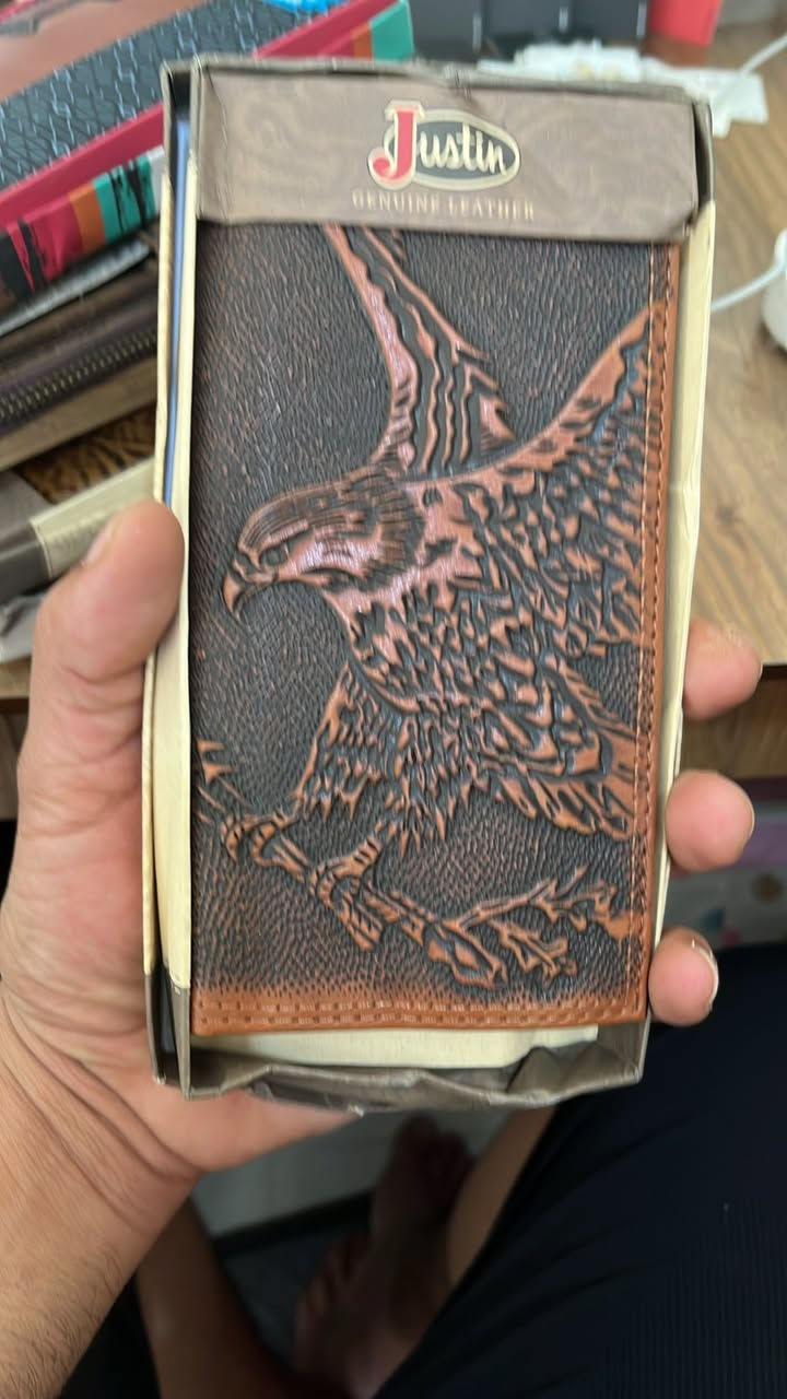 السلام عليكم محفضات جلد طبيعي اصلي متوفر أهوايه موديلات سعر القطعه ٧ واذا كميه عله خمسه الاف القطعه


**إذا كنت صاحب هذا الإعلان وتريد حذفه لأي سبب، رجاءا أرسل رسالة إلى الدعم الفني**