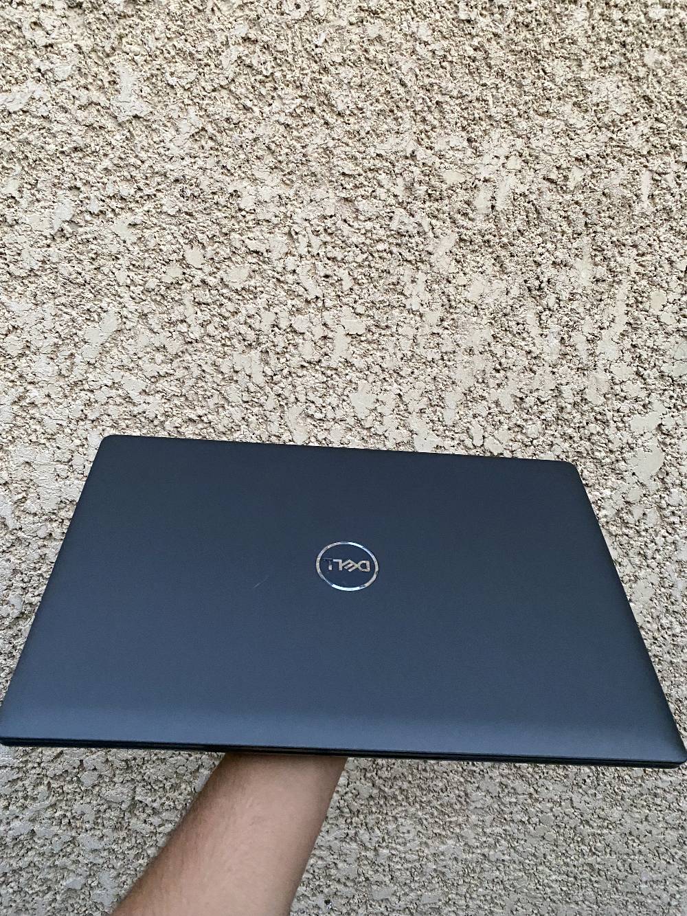 Dell Latitude 3520
المواصفات:

المعالج Intel Core i7 الجيل 11

الرام: 16 جيجابايت

التخزين: 512 GB ssd

النظام: Windows 11 Pro -

مع الشاحنة الاصلية

السعر 600الف وبيه مجال
الرقم :***********