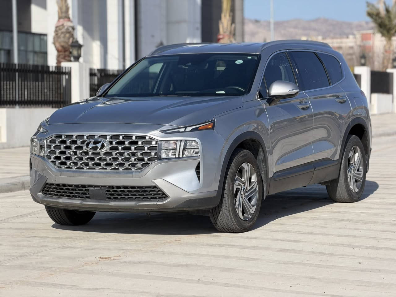 هيونداي سنتافي 4X4 موديل 2023
هونداي سنتافي موديل ٢٠٢٣ فور ويل  بصمه شاشه كبيره كاميرا ويل كب كروم لايت زينون بك لايت لد تبريد قطعتين رادار امامي رادار جانبي اشاير بالمري مري شفط باب الخلفي كهربائي هاند بريك بصمه شاشه ترحيب مصدر تاوبسي و USB  مقاعد هيتر السعر 190 ورقه 
السياره جاهزه ١٠٠٪؜ 
تترقم شمالي 
***********
***********
