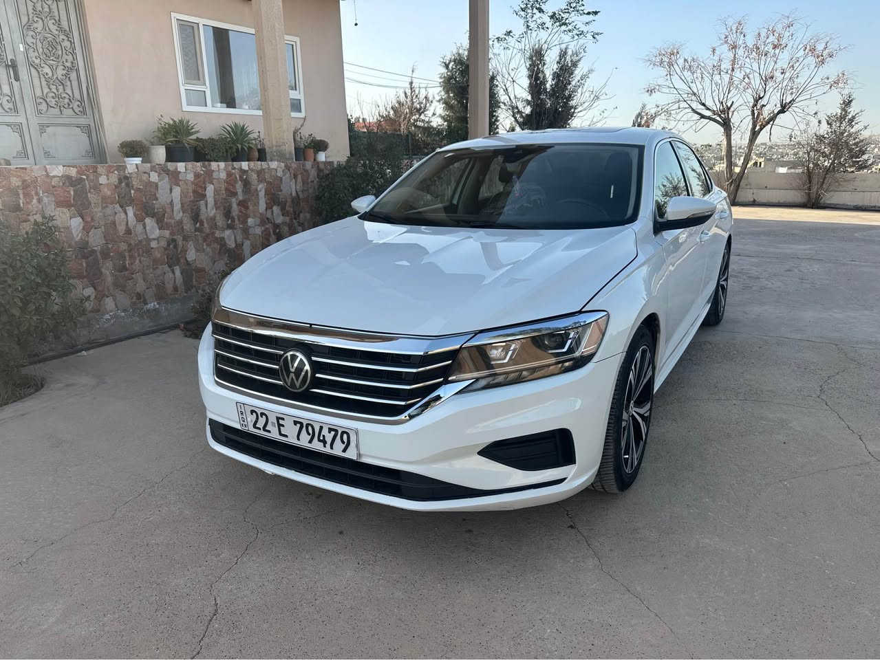 Volkswagen passat 2021 SE 
‎مەکینە 2.0 Turbo 
‎مواسەفات SE
‎( هەر چوار دەوری رادارە - راداری پێش و پشتەوە کەخۆی برێک دەگرێت - راداری ئاوێنەکانی تەنیشت - راداری جامی پێشەوە و خەتی جادا - سەقف سلاید - کامێرای دواوە -کوشن جلد - کوشن کارەبای - کوشن هیتەر - بەسمە و شەغال - لایدی پێشەوە زینون - لایتی پشتەوە لید - ئەپڵکارپلەی - ویل گەورە سپۆرت 
یەک پارچەو بستێک بۆیاخە پارچەیەکو دوو جێی پیدی ئارە
بۆنیتی بە بیلاد گۆراوە کەمێک ژورەوەی گرتووە ) 
 نرخەکەی (١٦٢ مەجال )
ژمارەی مۆبایل. *********** كركوك, العراق
