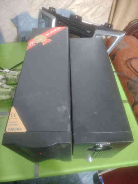 واحد يشتغل ول ثاني يحتاج بطاريات ابيع ثنينهن بطاريات يحتاجلهن اعلى سعر ابيع.
***********
