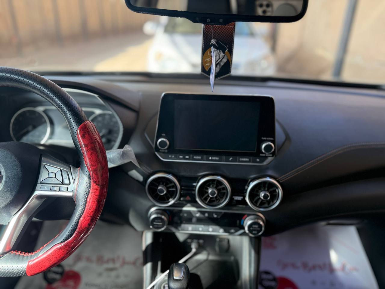 نيسان سنترا 2021 فول رقم بغداد بسمي
لونين سياره سقف توكلر 
كشنات جلد تدفئ 
ستيرن تدفئ
لادارات امامي خلفي جانبي 
كامرات 380درجه 
فتحت سقف 
تشغيل عن بعد 
بصمات ابواب 
بصمه تشغيل 
شاشه وسماعات دمام 
قياده ذاتيه 
وبيها اهواي موصفات بعد 
ادامه كير هيدروك وفلاتر 
سياره جاهزه 
تفويله بانزيل ب19 الف تمشيك 600 كيلو انسى الصرف 
حادث بنيد فقط 
كفاله شواصي ولغد 
للبيع 143
مكاني بغداد 
*********** واتس اب او اتصال
