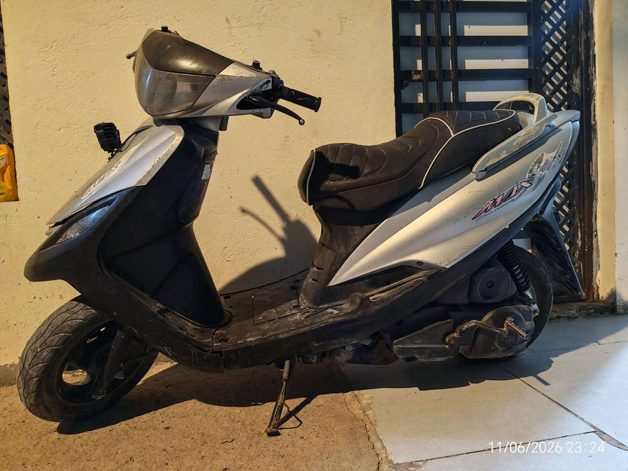 ماكس ثعلب ياباني محرك بلاد اخرس سرعه 140 السعر 350


**إذا كنت صاحب هذا الإعلان وتريد حذفه لأي سبب، رجاءا أرسل رسالة إلى الدعم الفني**