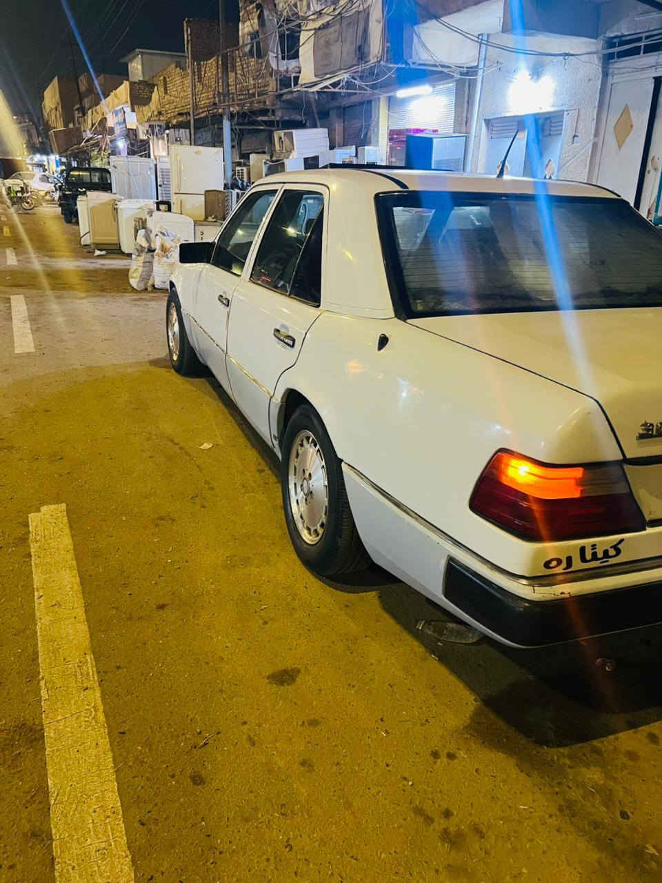 السلام عليكم
مارسدس دب موديل ٩١
كير مكينه مكفوله
تخم تاير باتري جديد
رقم بغداد تحويل ثاني
مكاني صلاح الدين بلد
***********
