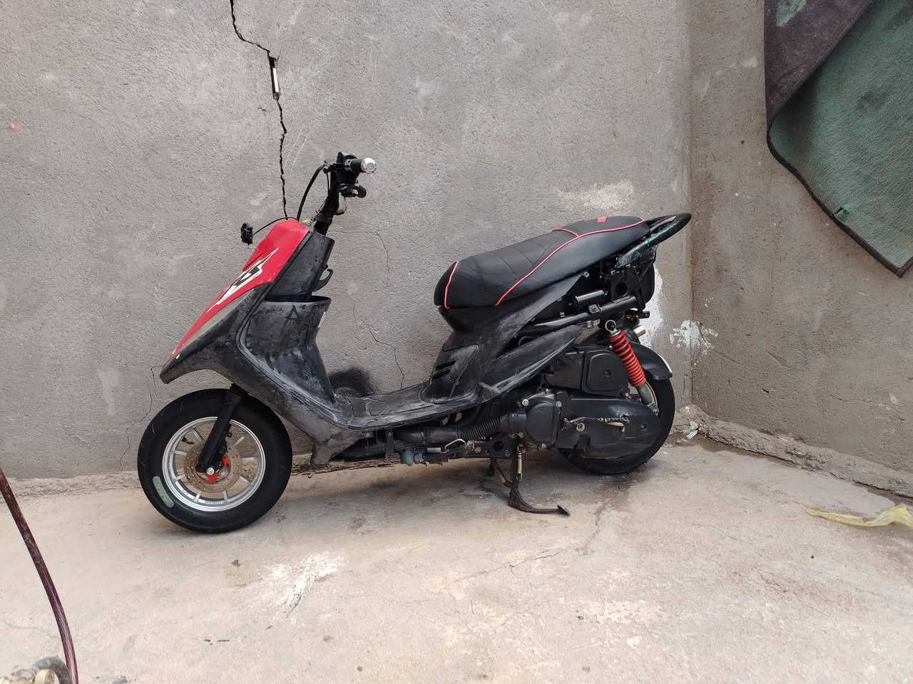 للببع غراضه كامله كهربائيات كله شغاله 
***********
كربلاء
