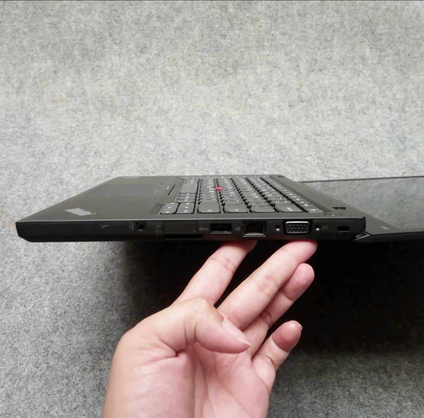 لابتوب لينوفو core i5 شاشه لمس للبيع
المعالج core i5 الجيل الرابع
رام 12 كيكا 
هارد 256 كيكا SSd
كرت الشاشه  Intel Uhd 520 حجم 6 كيكا
الشاشه حجم 14 انج ضد التوهج  لمس
باتري ليثيوم 6 خلايا  شحن سريع 65 واط والباطرية  ممتازه
كامره دقة hd 
   الحاسبه كلش نضيفه وحلوه
السعر 200 الف النجف, العراق


**إذا كنت صاحب هذا الإعلان وتريد حذفه لأي سبب، رجاءا أرسل رسالة إلى الدعم الفني**