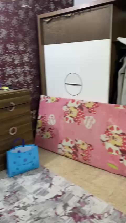 شقه للايجار مساحة ١٨٠م٢ للاستفسار الاتصال وتساب فقط *********** للتوضيح في الفيديو
