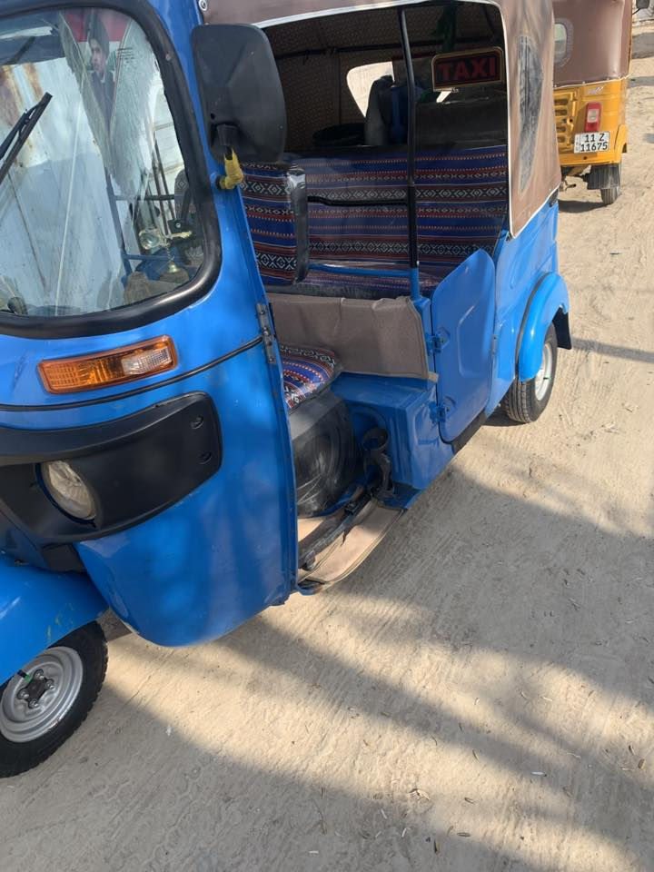 21 لبيع أوراق  تكتك حلوه سعر ٧وبيه مجال***********بكانه الزعفرانية
