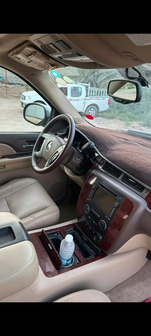 سياره تاهو خليجي موديل 9 فول مواصفات واحد عل واحد  LTZ رقم بغداد بأسمي كفاله عامه من الضربه والصبغ حتى الدعامات كفاله السعر 230 وبيها مجال للشراي مكان البصرة قضاء القرنه ***********
