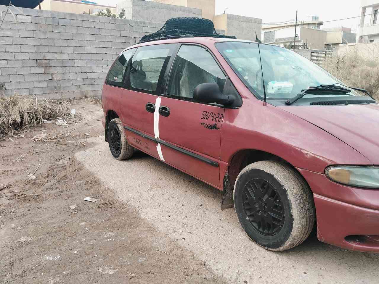 اعادت المنشور بسبب الوعود الكاذبه      السلام عليكم  سياره دوج كرفان موديل 2000السياره خير من الله المكينه كالوبر بلادي الحداديه 60/100 المكان ديالى جديده الشط  سعر 45وبيه بسيط الاستفسار  ***********
