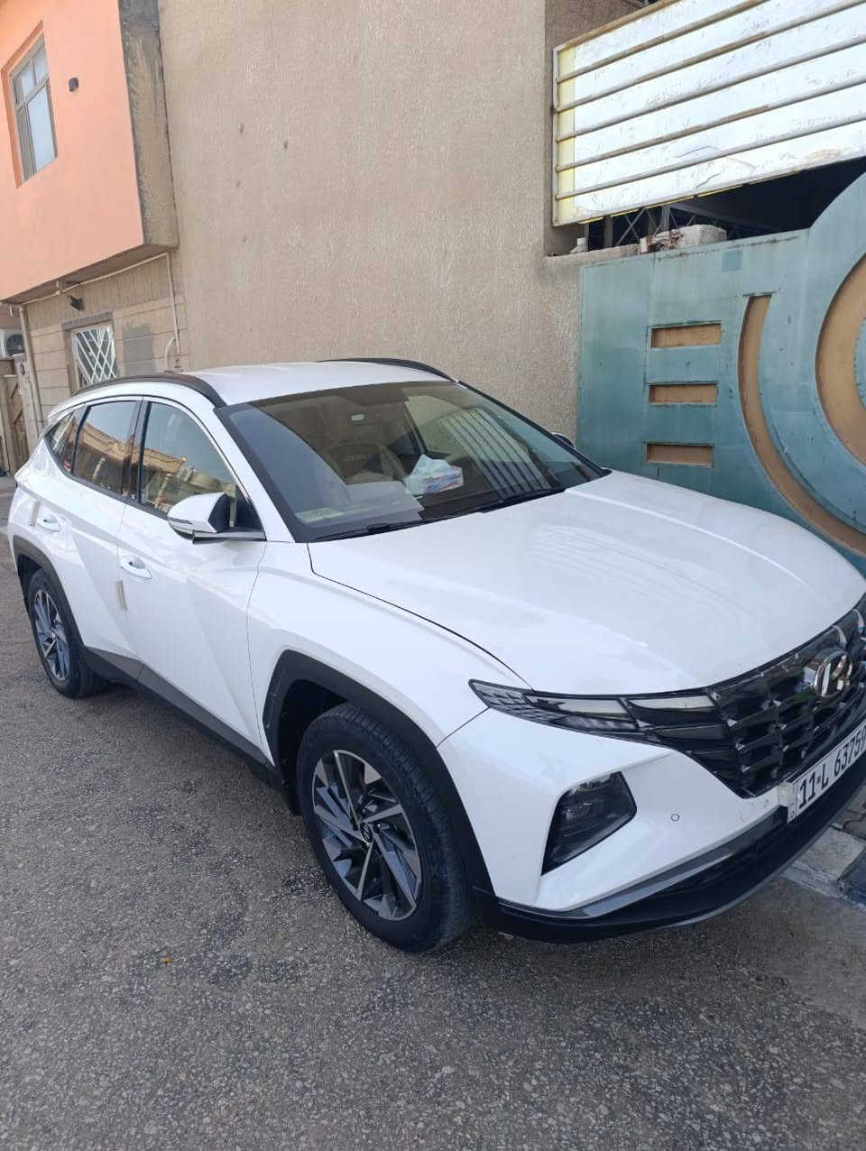 توكسان خليجية للبيع ٢٠٢٤ فول مواصفات قمارة حديد ماشية ٥٠ الف سيارة جديدة بارد بسيط ركن البنيد مقدار شبر السعر ٢١٢ للاستفسار الاتصال على الرقم ***********
